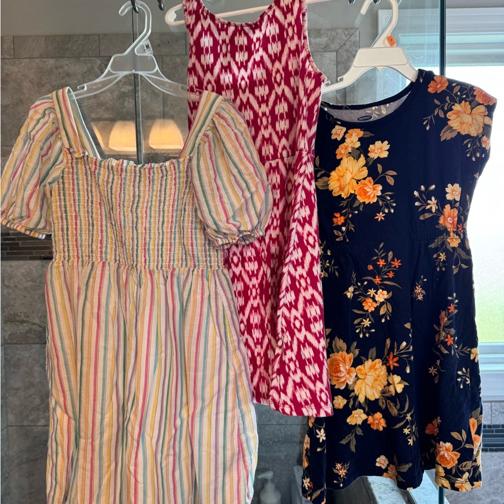 20 pieces! Floral and Striped Kids Dress Set